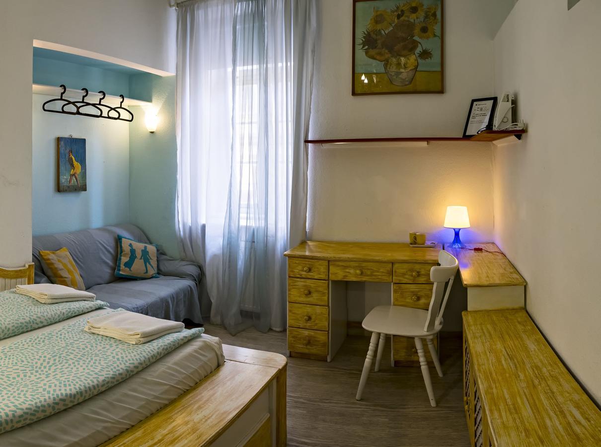 Santico Art Hotel And Hostel Budapest Szoba fotó