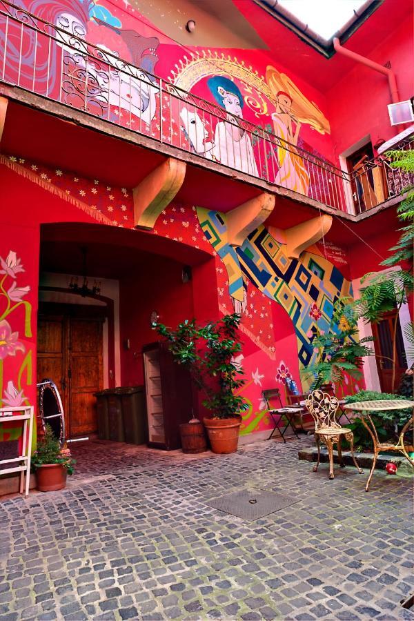 Santico Art Hotel And Hostel Budapest Kültér fotó